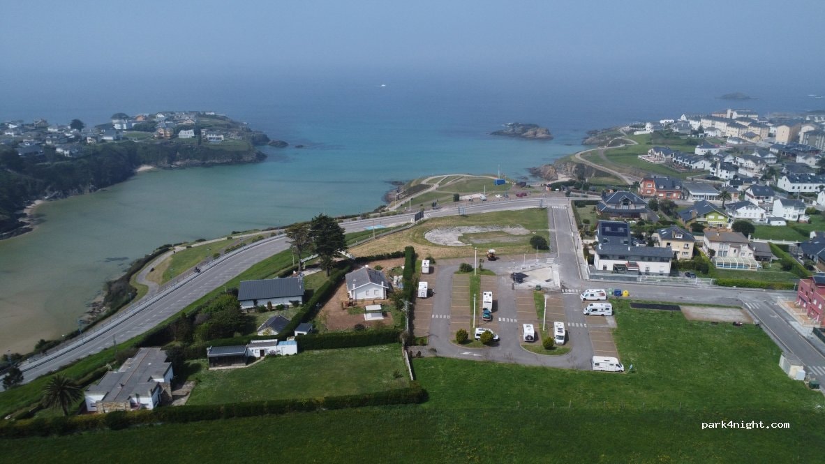 Área autocaravanas Tapia