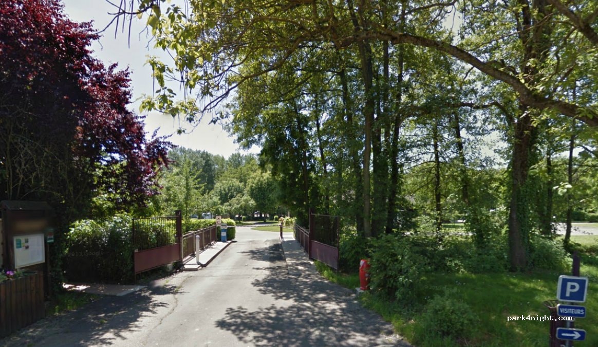 Camping Sites and Landscapes Kanopée Village