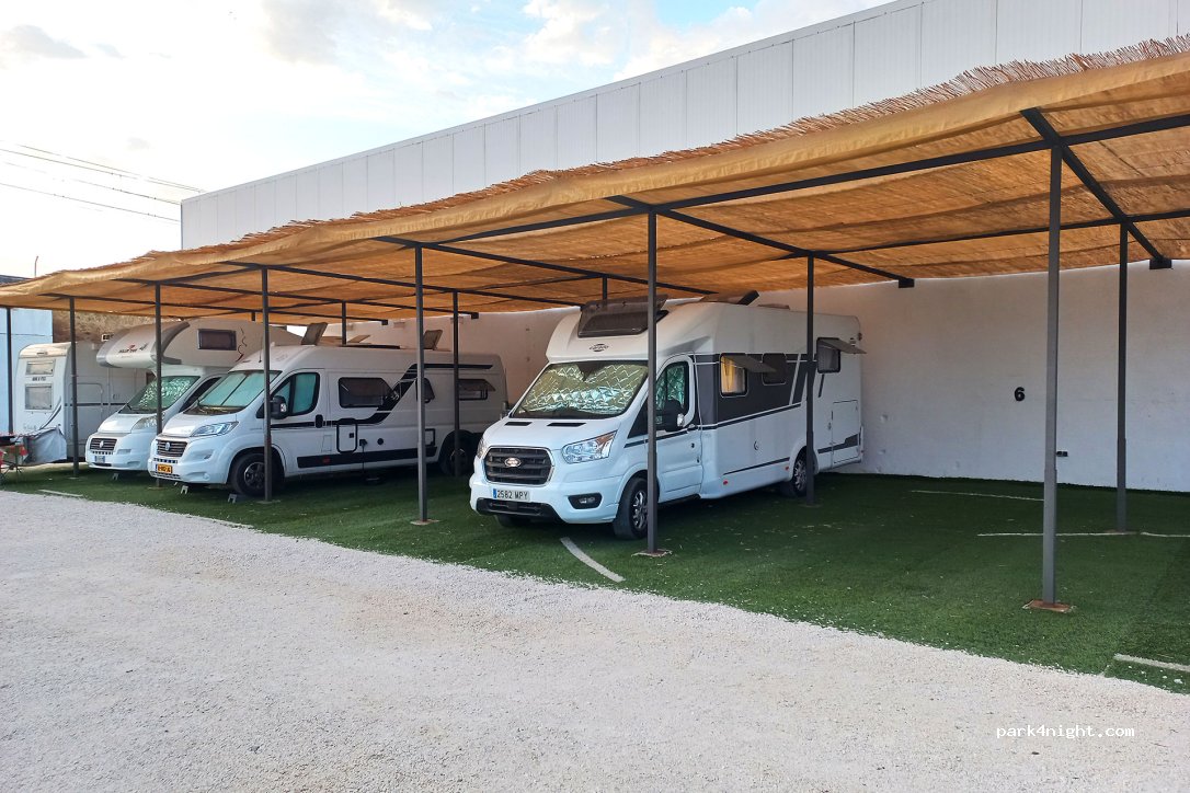 CARAVAN PARK di Franco Pacino