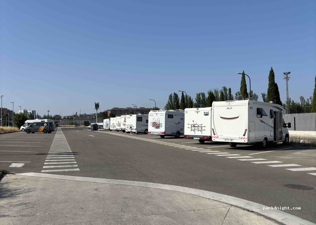 Área autocaravanas Zaragoza
