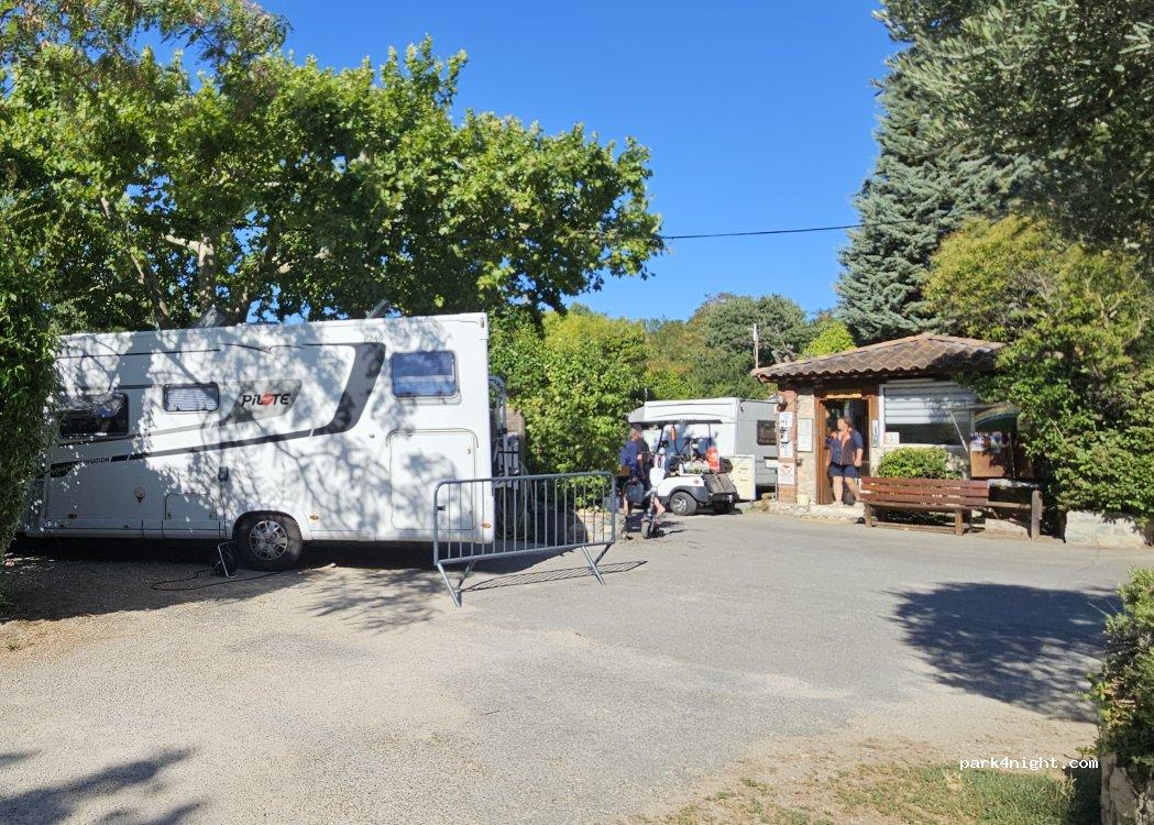 Camping ``Arc en Ciel``