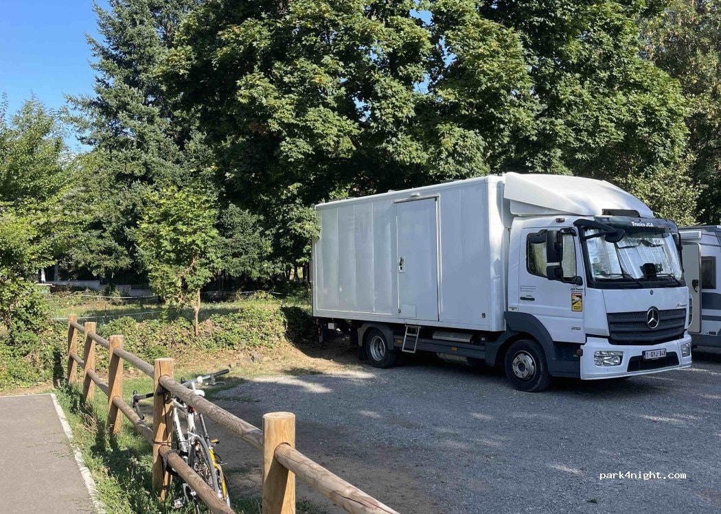 Aire de Camper Car Thueyts