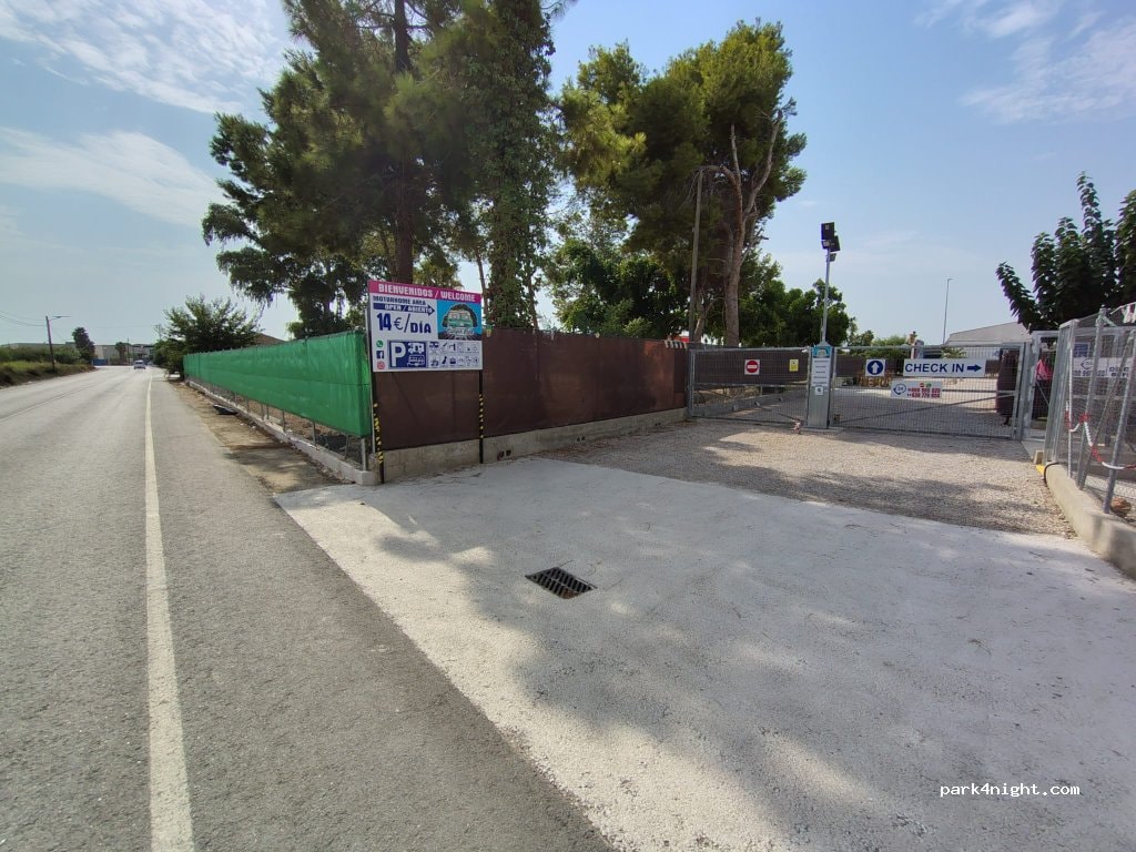 Camper Park El Pinet Playa