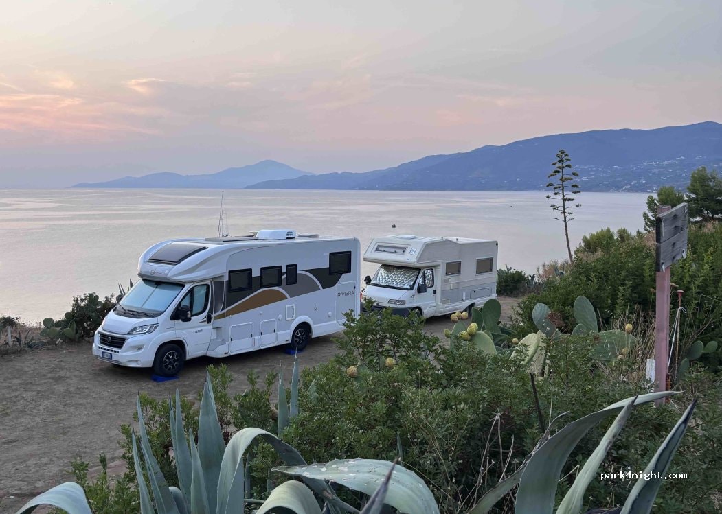 Camper Parking Area - Palinuro