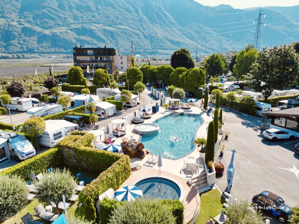 Wohnmobil- und Wohnwagenstellplatz 6422 Stams