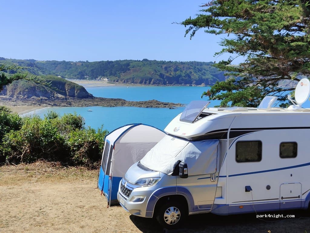 Camping 5 étoiles Yelloh! Village Saint Pabu Plage