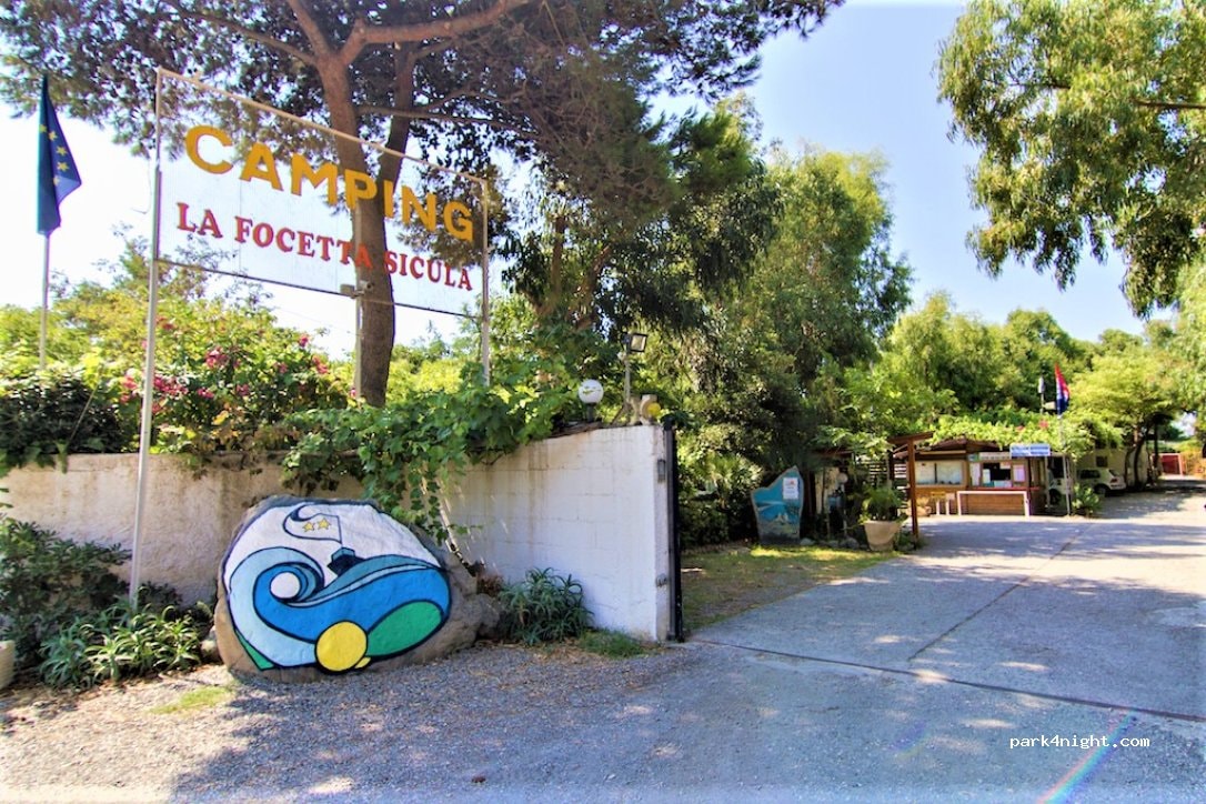 Area Sosta Camper - Aurora - Giardini Naxos