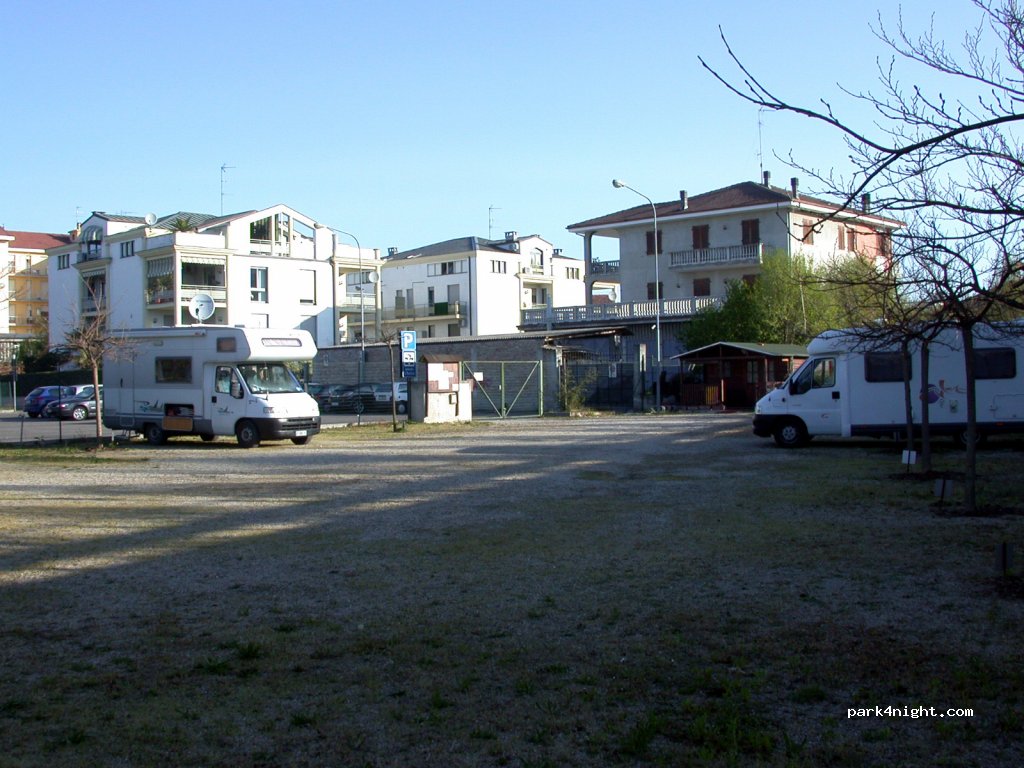 Area Sosta Camper - Nizza Monferrato