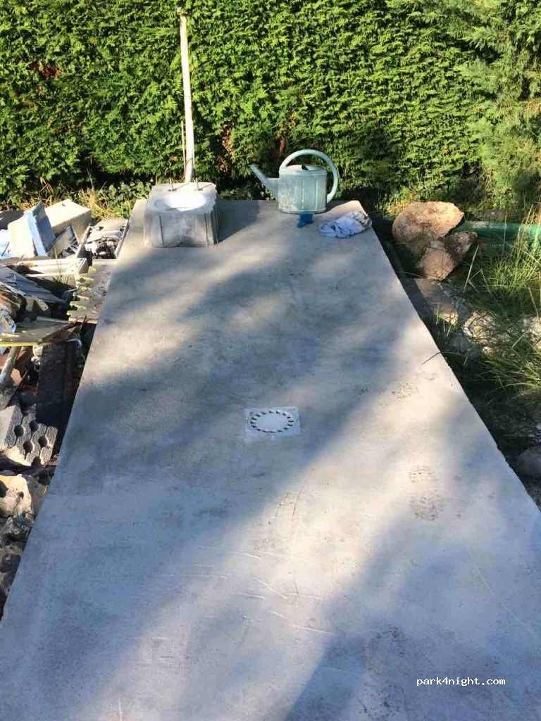 Twin Lakes Campsite France