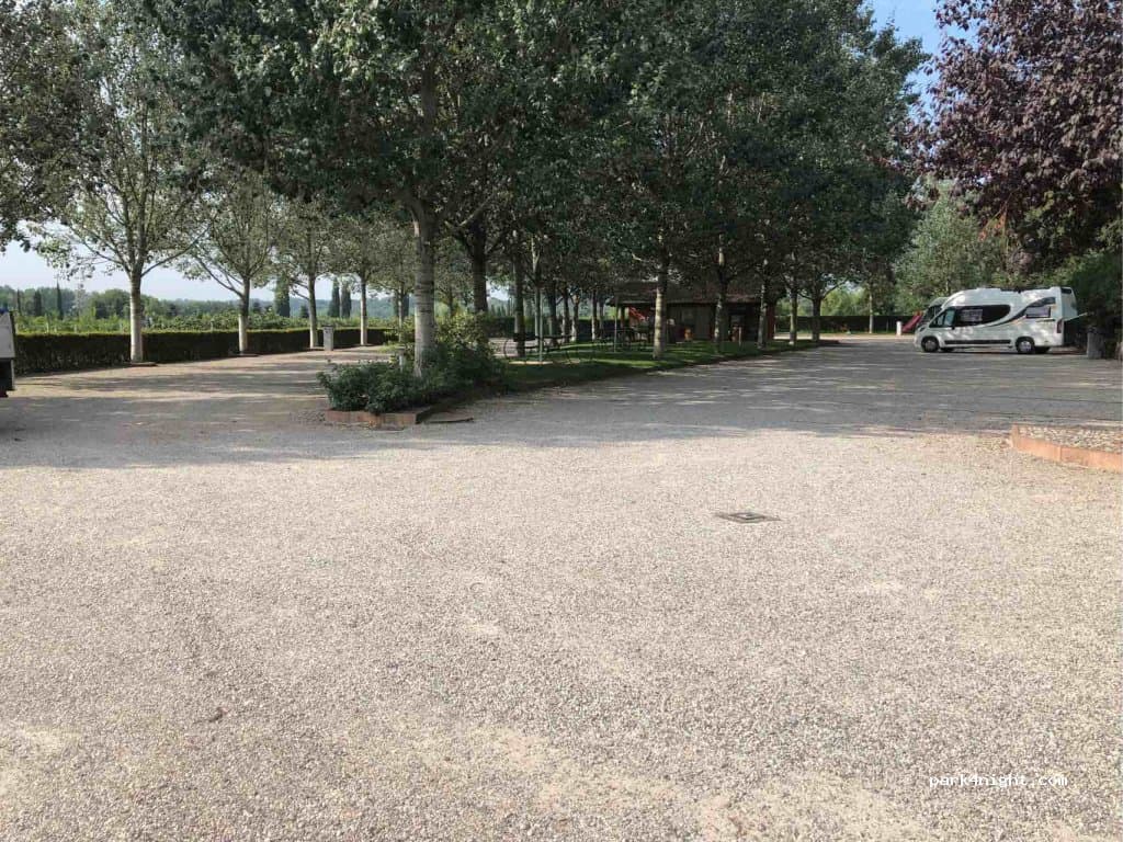 Camper Parking Area - Parking Visconti