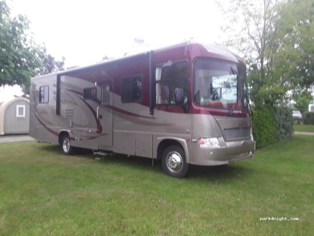 Laughing Alpaca Campground + RV Park