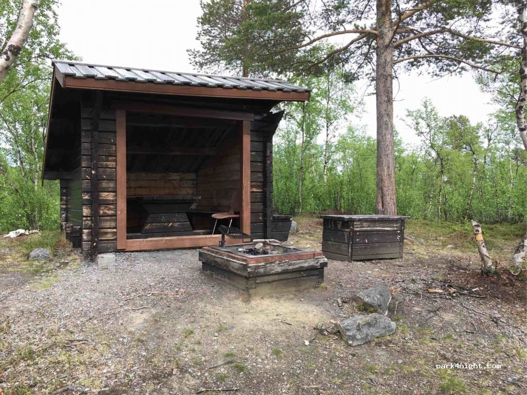 Levähdysalue ja wc