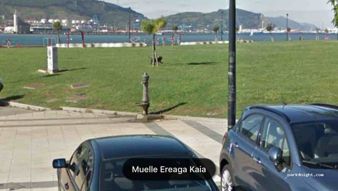 Estacionamiento Playa Puerto Viejo