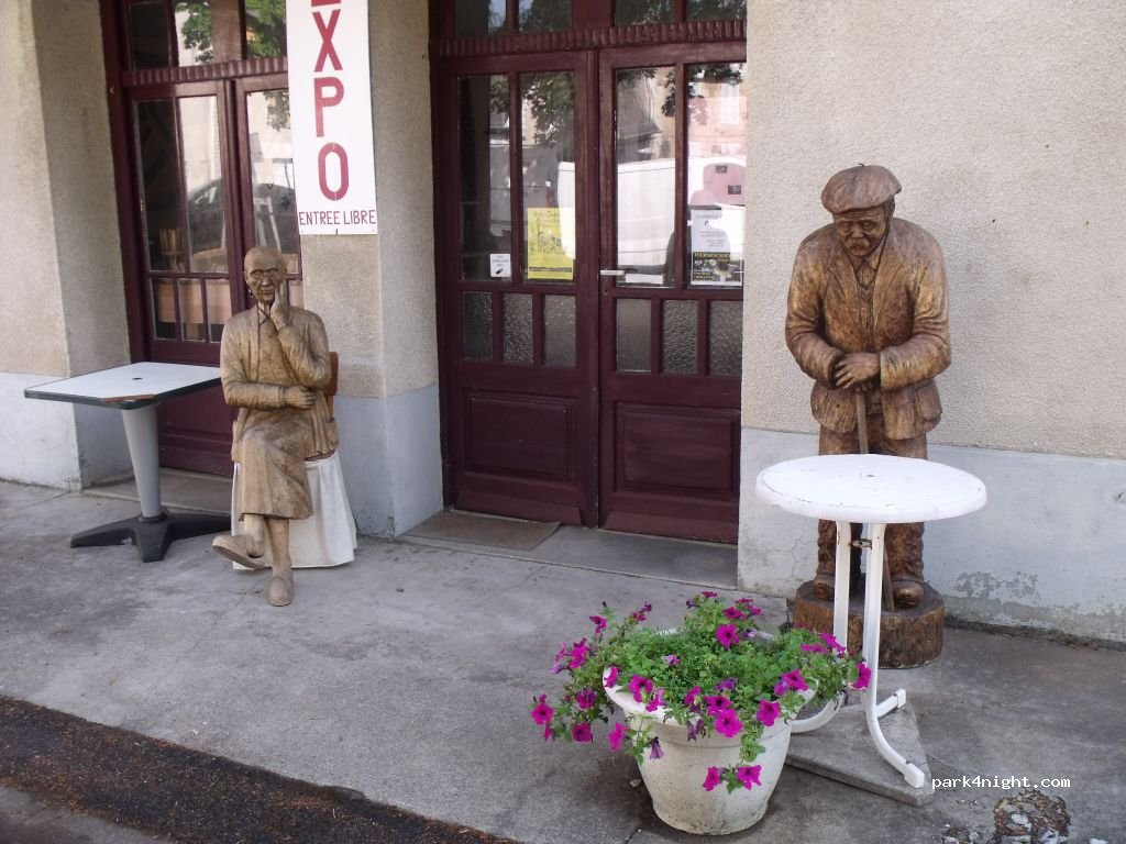 Place des Auzerals