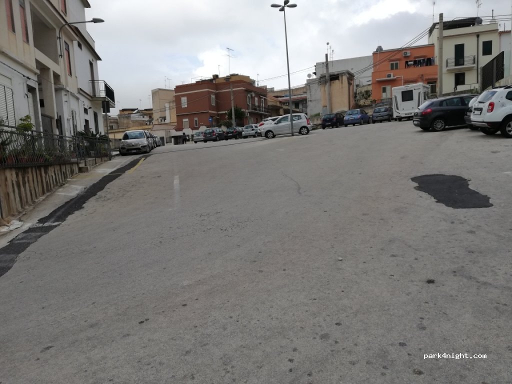 Area Sosta Camper - Noto Parking