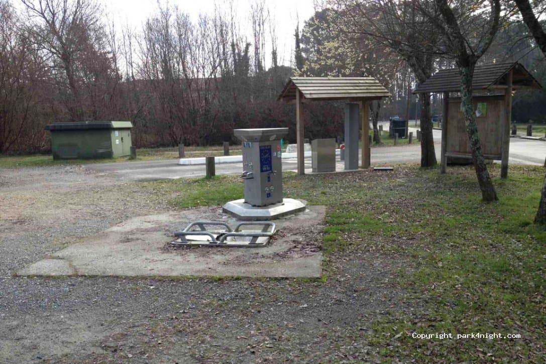 Home Camping area for Parentis-en-Born