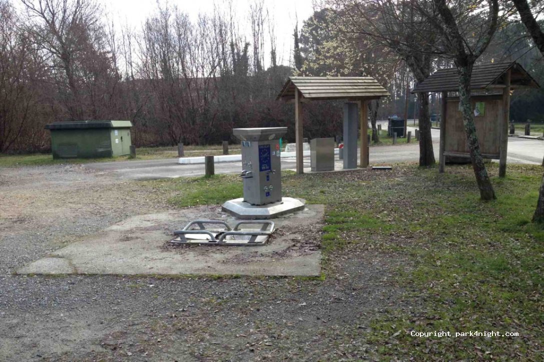 Home Camping area for Parentis-en-Born