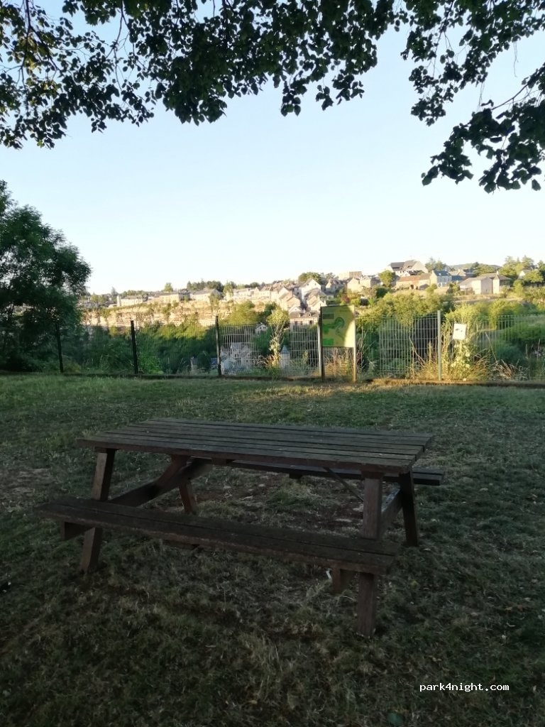 Aire Camping Car Bozouls