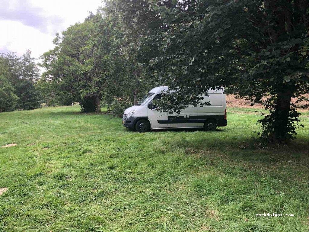 Aire de camping-car CHAMBON SUR VOUEIZE