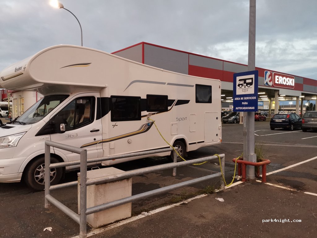 Área autocaravanas Ribadeo