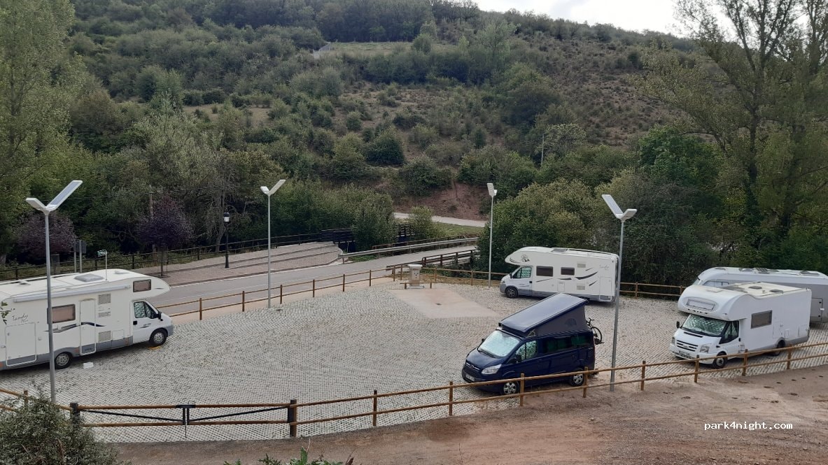 Área autocaravanas Canales de la Sierra