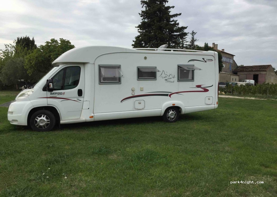 Area sosta camper 26110 Mirabel-aux-Baronnies