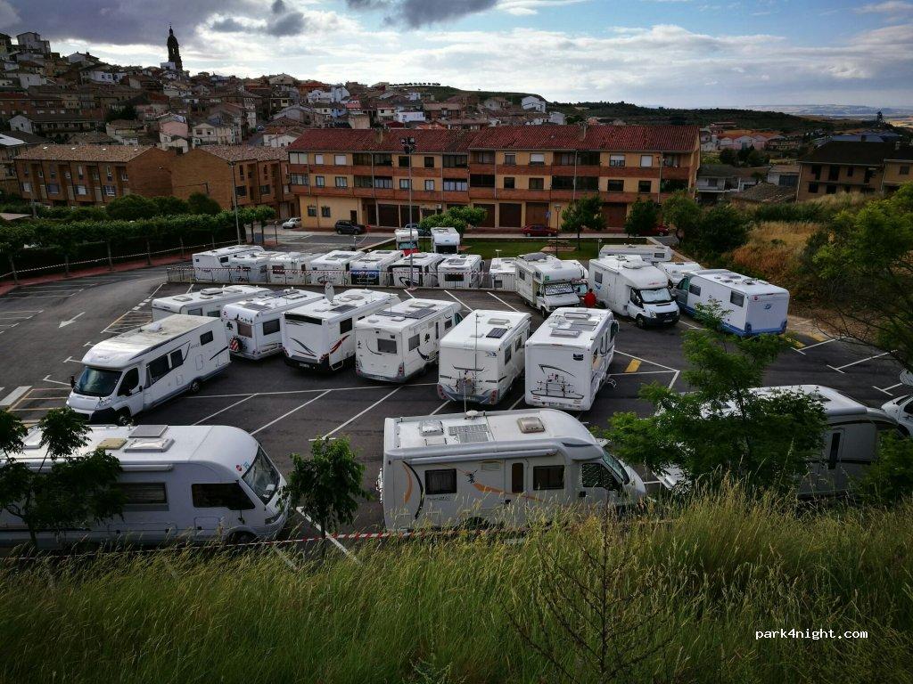 ÁREA DE SERVICIO PARA AUTOCARAVANAS de Arróniz.