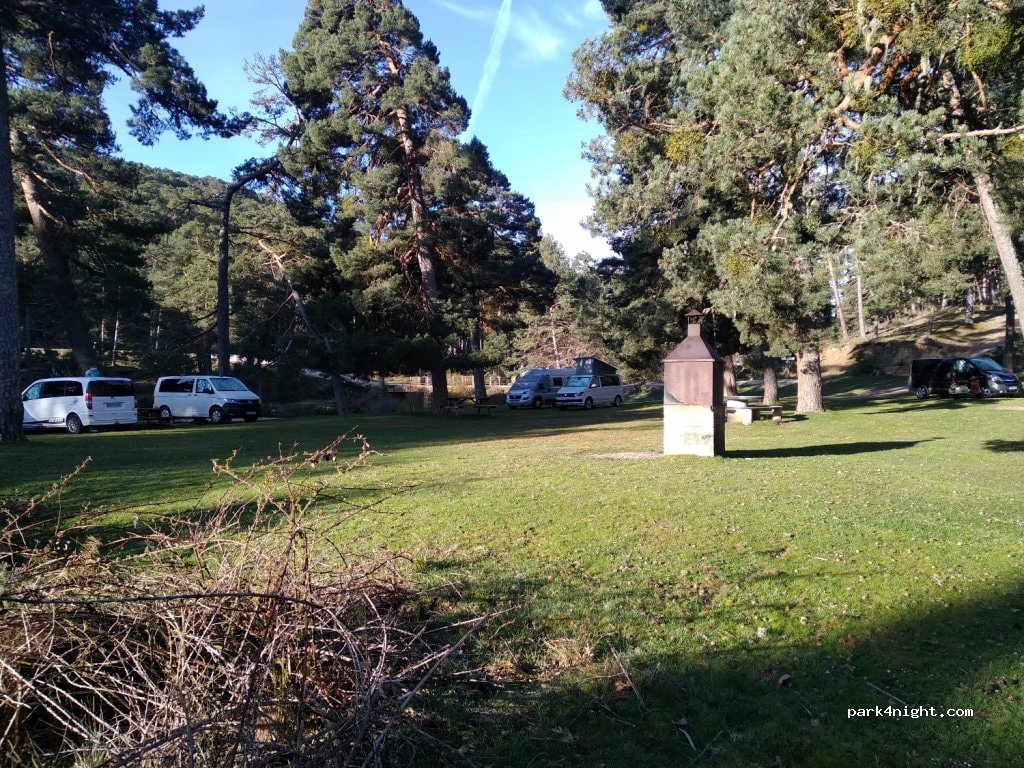 Área autocaravanas Covaleda