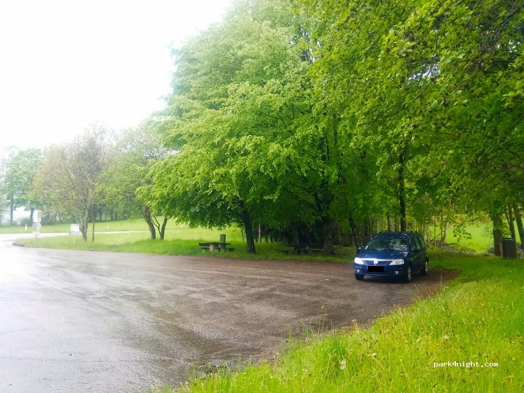 AIRE DE STATIONNEMENT CAMPING CARS 68380 Sondernach