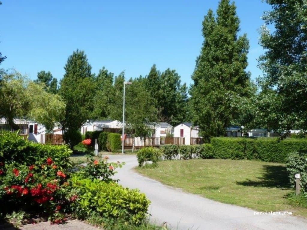 Flower camping la Guichardière