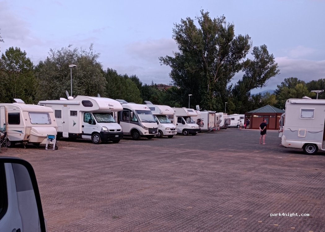 Parking Sulmona - Parcheggio e Area Sosta Camper