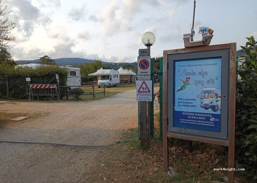 Area sosta L Isola che non c'è