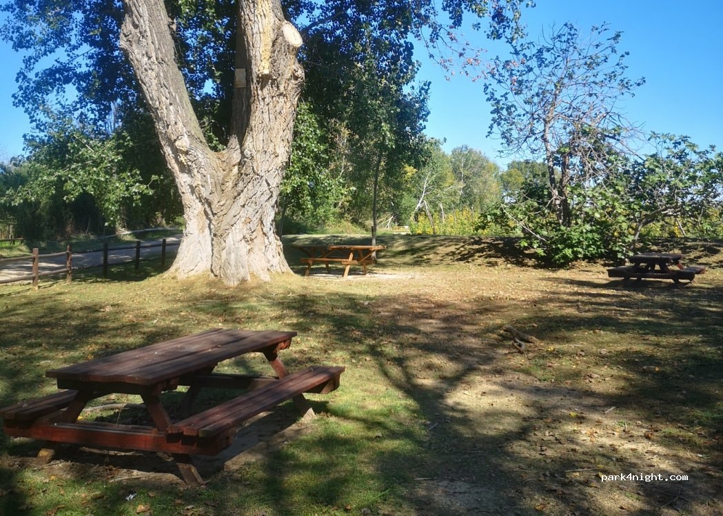 Camping Rio Soto