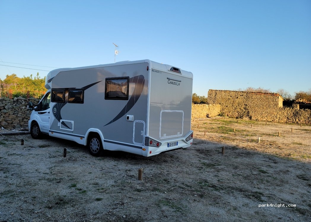 Camping Viejo Manzano