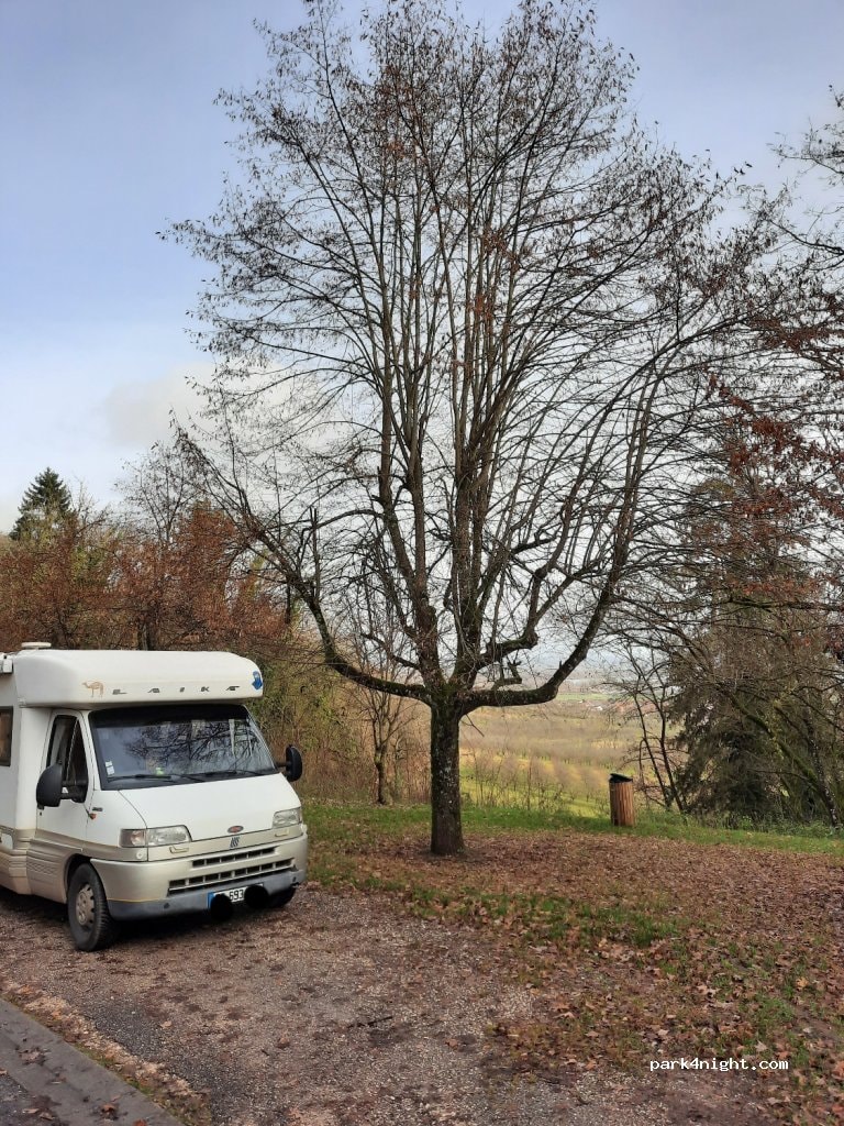 Heudicourt - camping car park