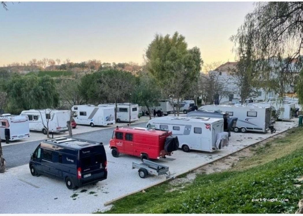 Área autocaravanas Viso del Alcor
