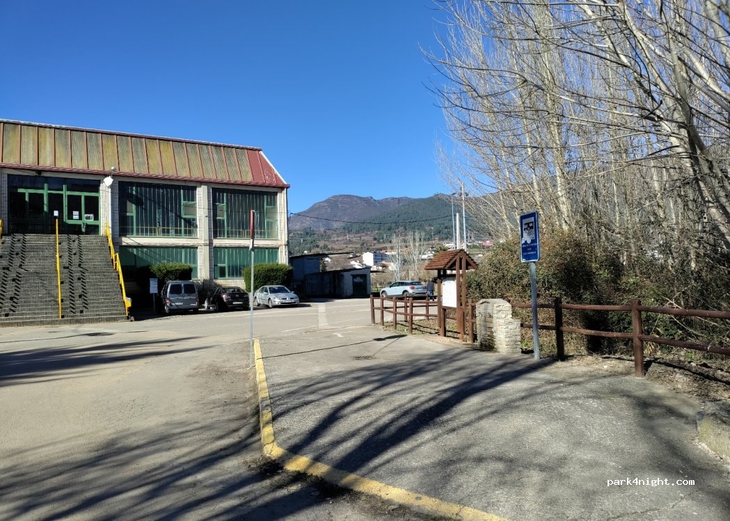 Área Autocaravanas A Rúa