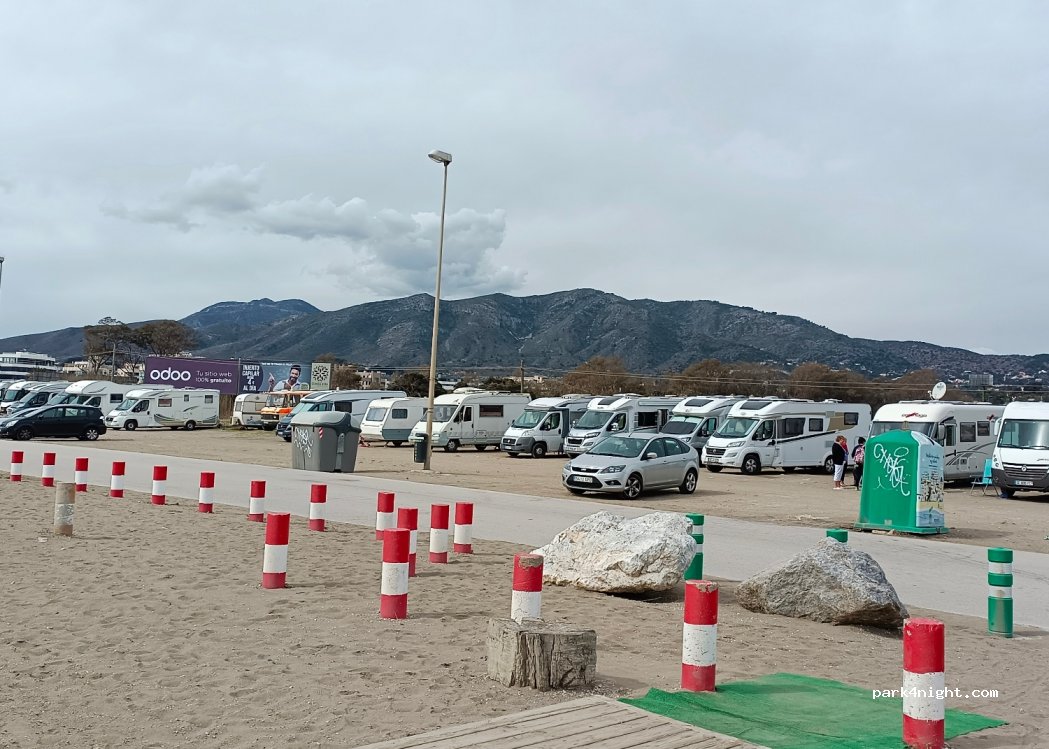 Parking caravanas