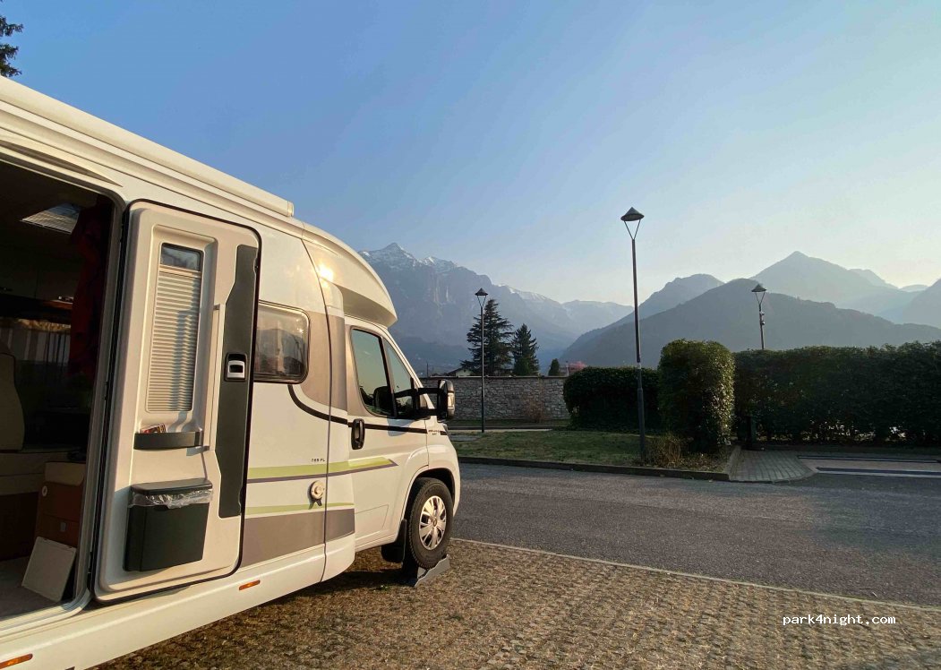 Equipped Area for Camper