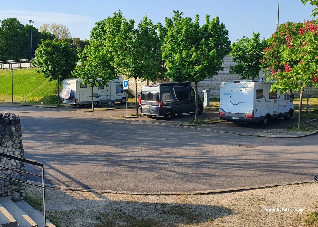 Wohnmobilstellplatz Commercy