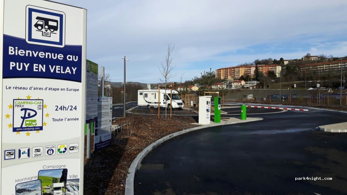 CAMPER PARK Aire Le Puy en Velay