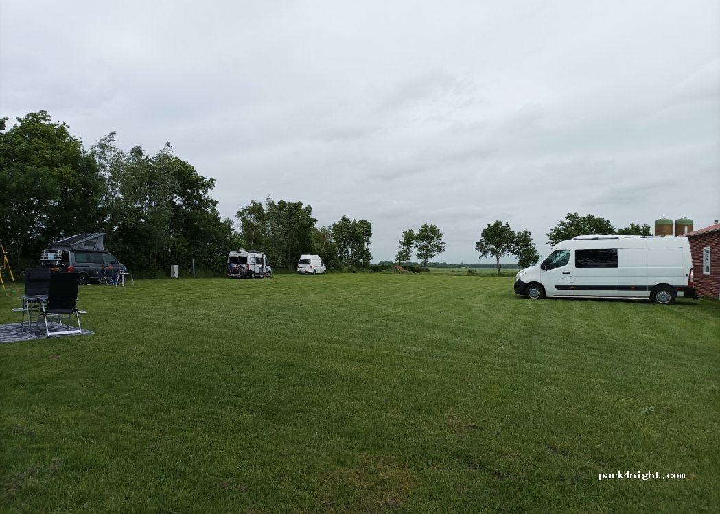 Camperplaats Parking Makkum
