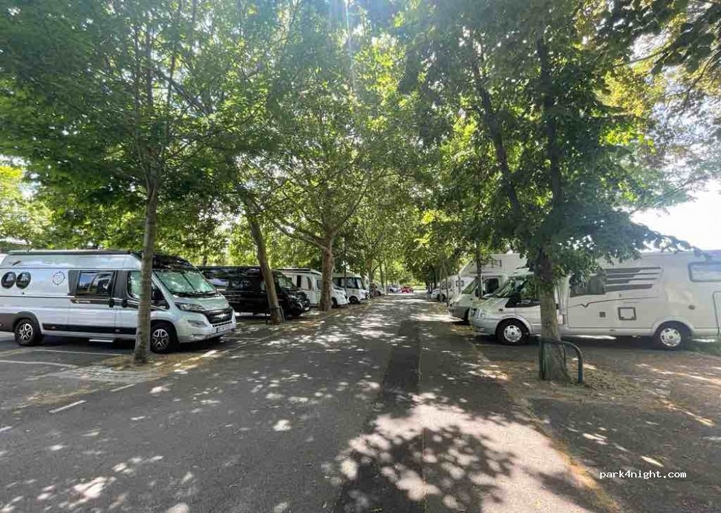 Area Autocaravanas Reims