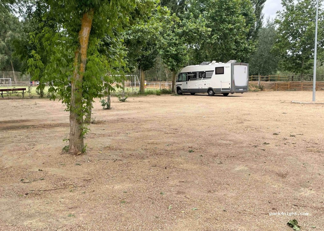 Aparcamiento autocaravanas Huerta