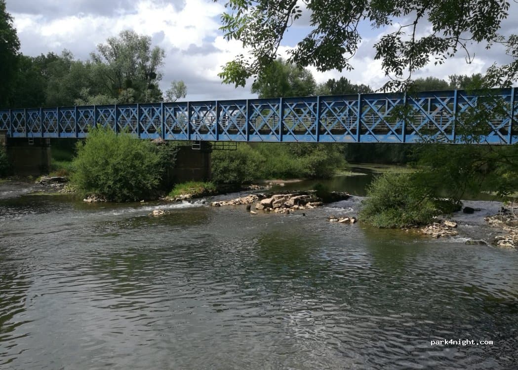 aire de services et stationnement camping car 70190 Cromary