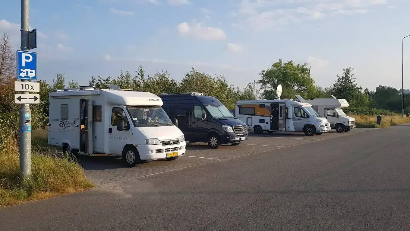 Camper place Meerhoven Eindhoven