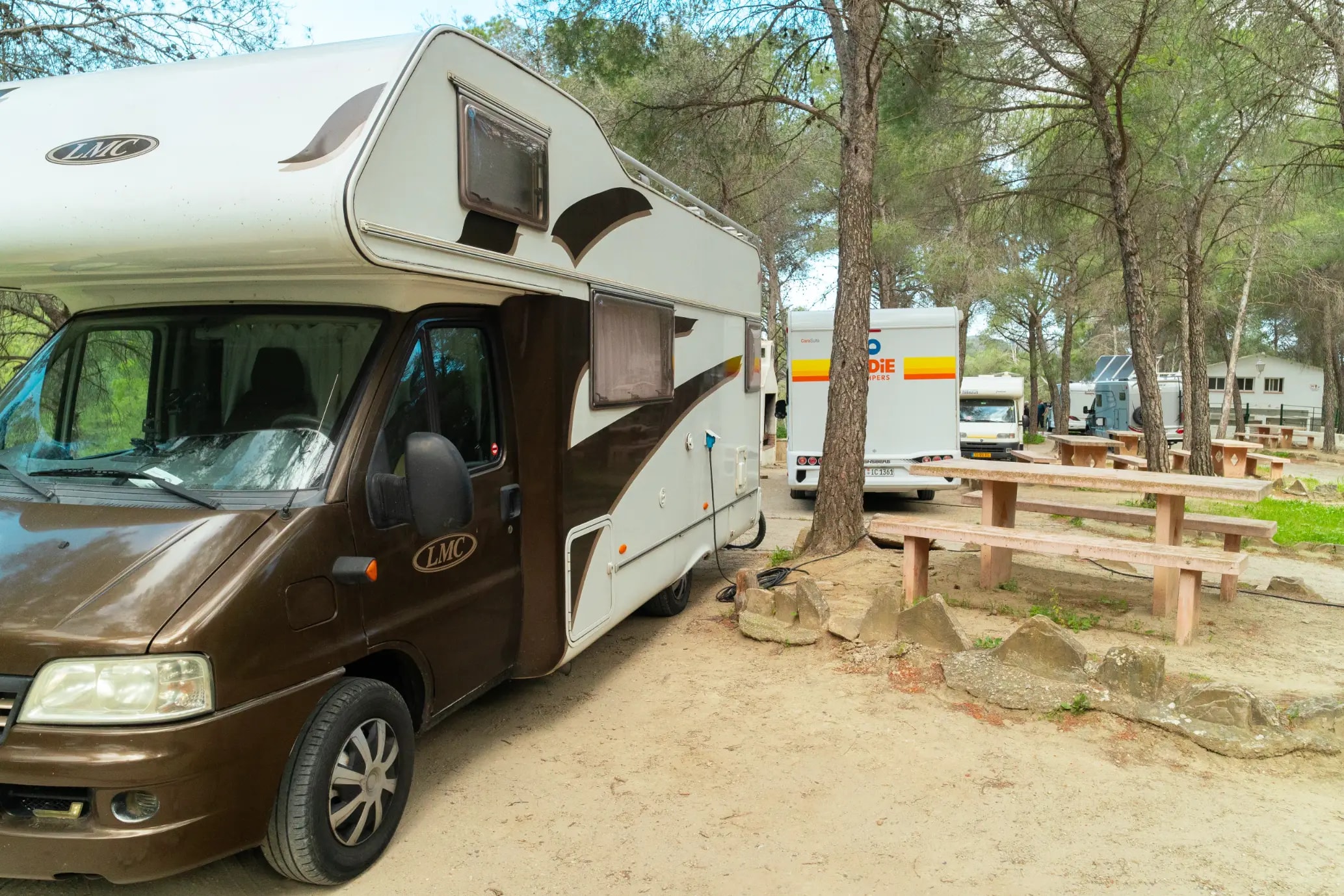 Camping y Apartamentos Parque Ardales