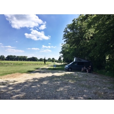 Aire de stationnement du Château Saint Ahon