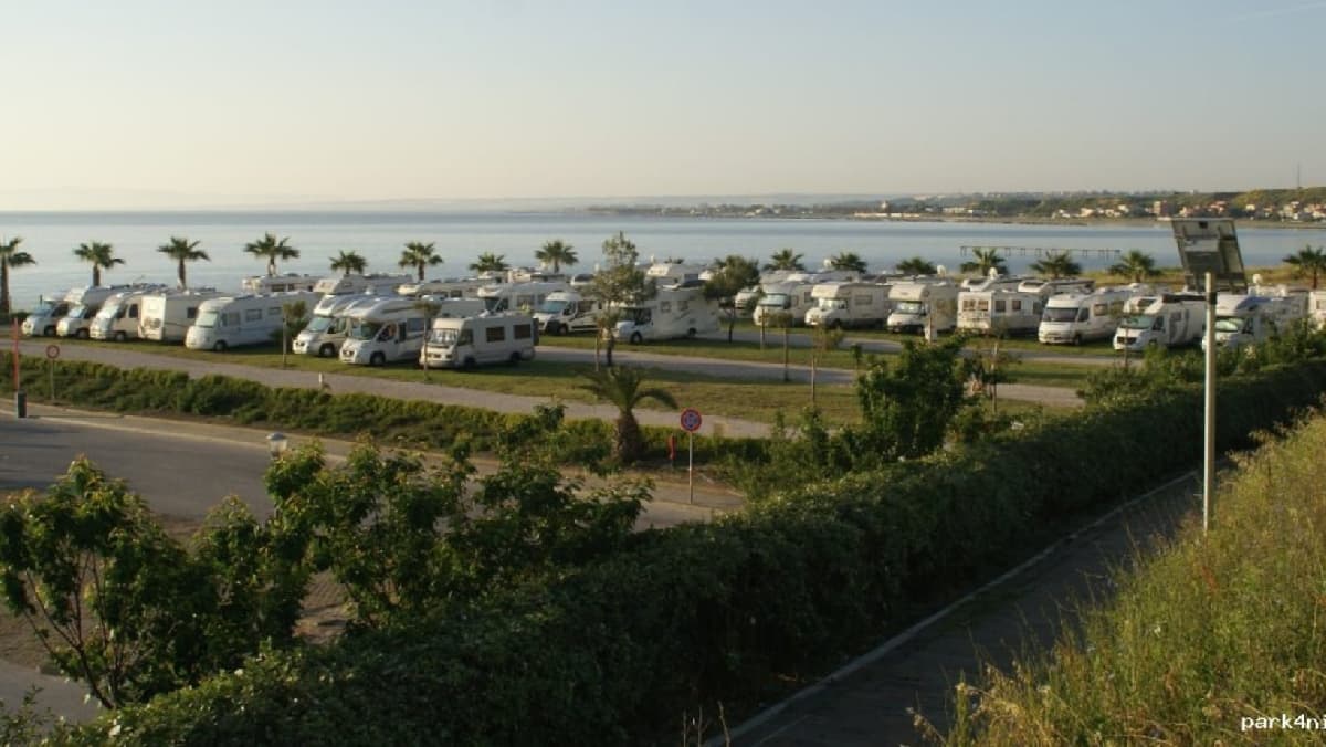 Area sosta camper 66010 Lama dei Peligni CH