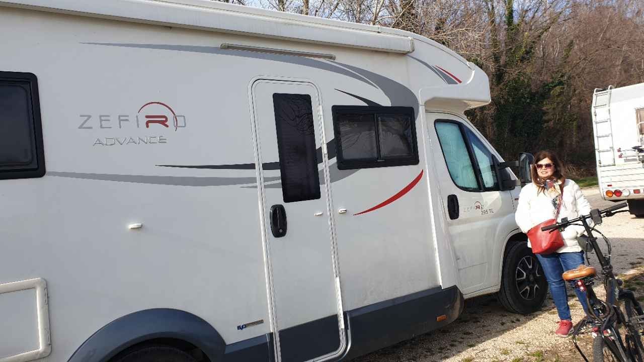 Area Sosta Camper - Manerba del Garda